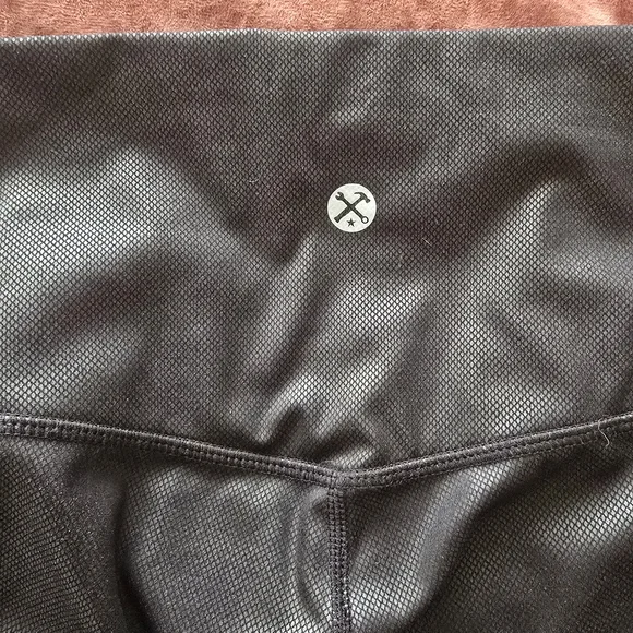 DIXXON Black Mesh Detail Apparel - Picture 3 of 4